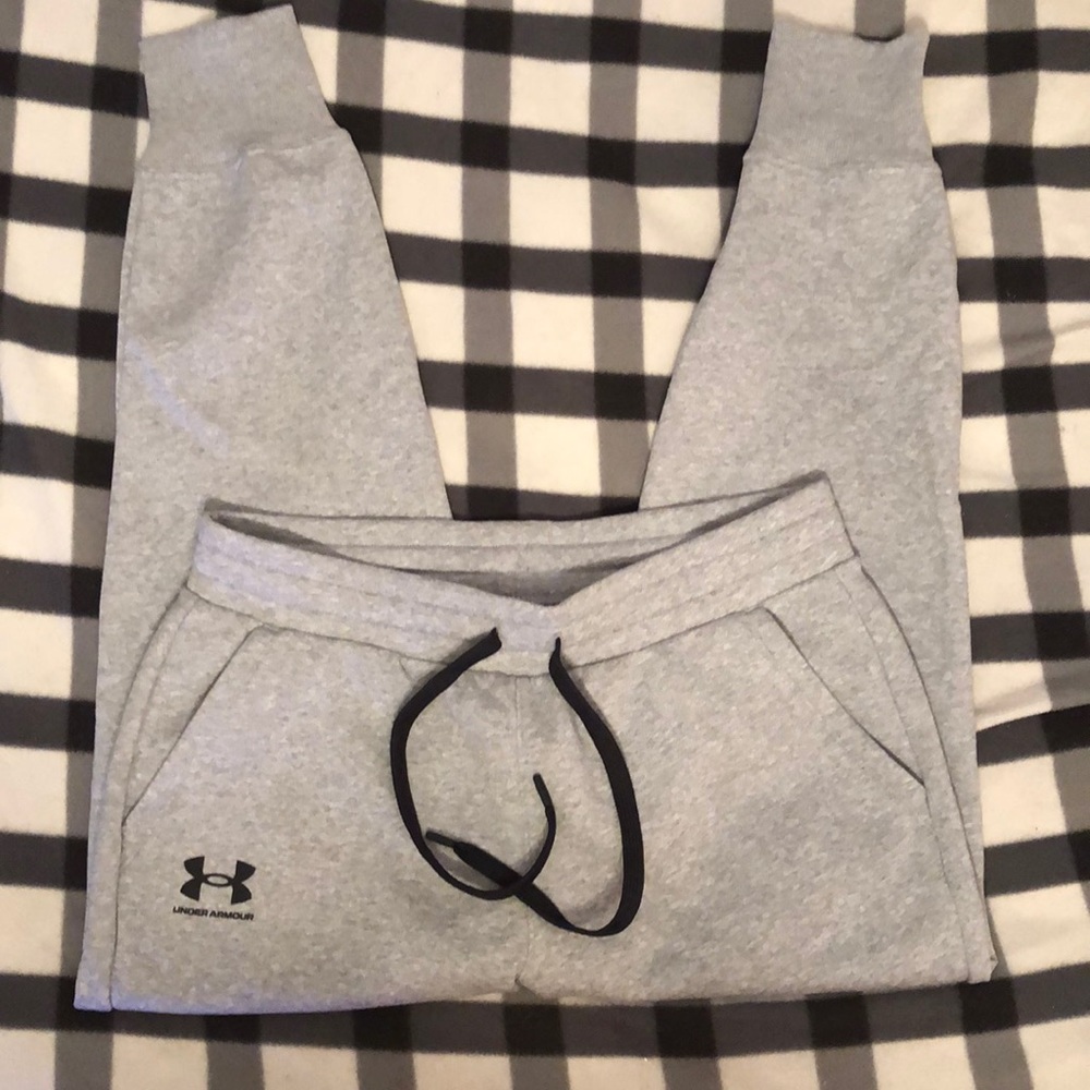 NWT UNDER ARMOUR JOGGERS